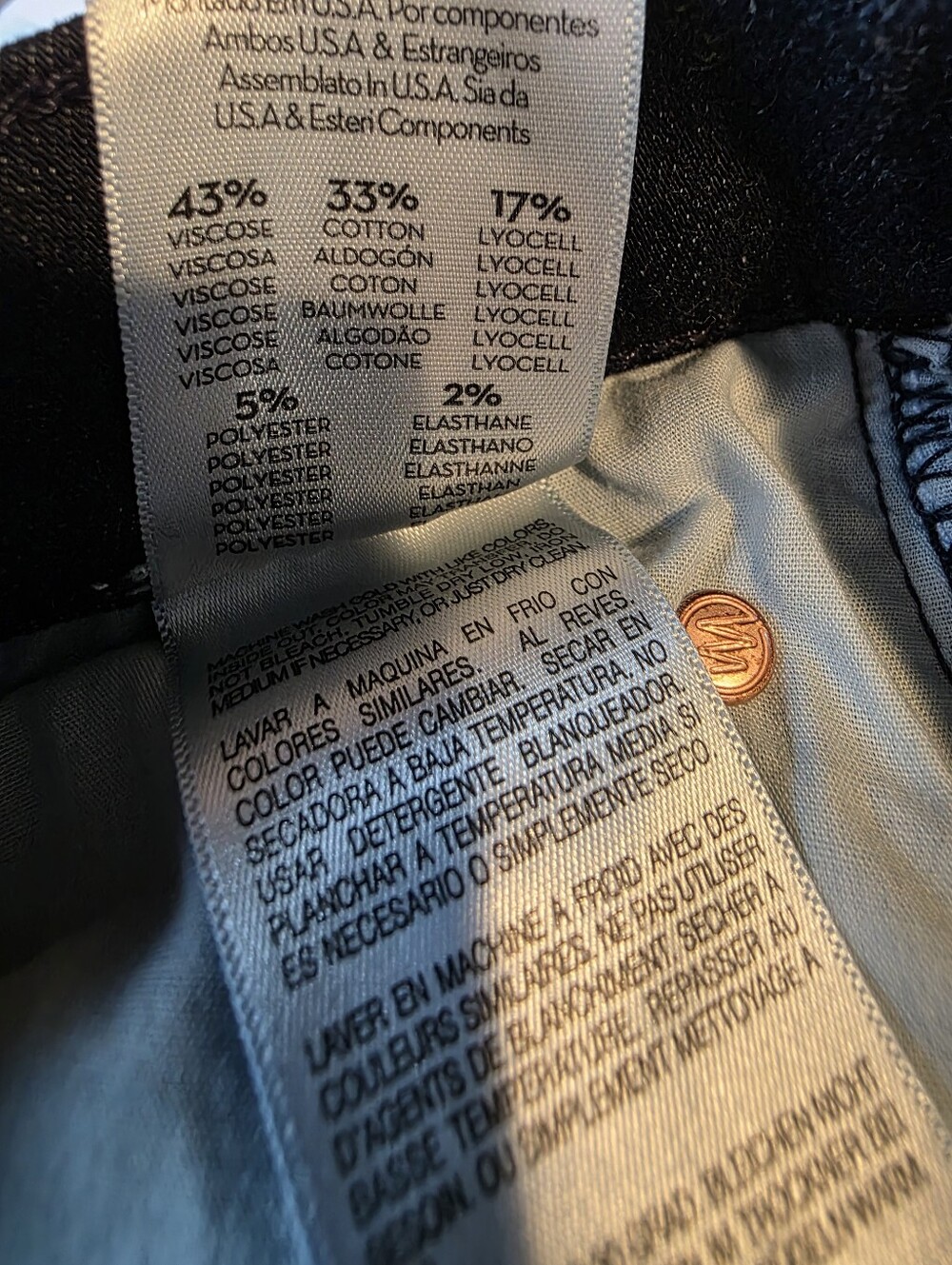 MOTHER The Dazzler Ankle Jeans in Dark Blue - Picture 6 of 6